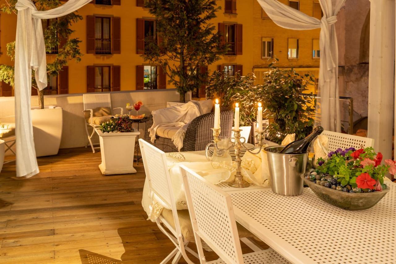 La Terrazza Sul Corso - Premium Apartment كالياري المظهر الخارجي الصورة